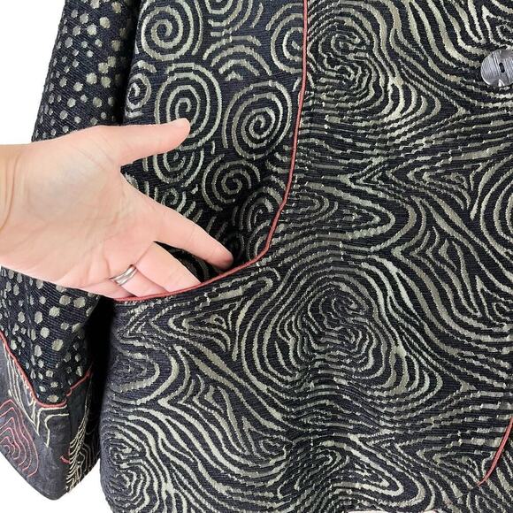 Yak Magik‎ Silk Embroidered Oversized Artsy Boho Jacket Traditional Wear, Medium - Picture 9 of 12